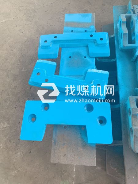 廠家直銷舌板  刮板機轉(zhuǎn)載機舌板  礦用護軸板 