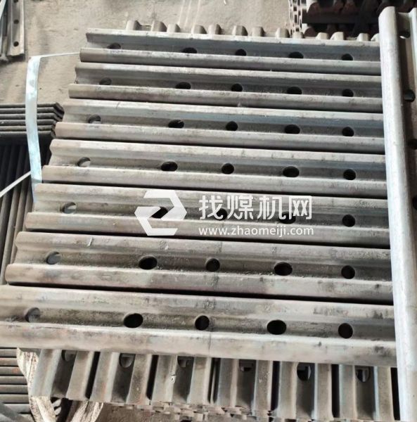 礦用道夾板 22KG鋼軌連接用 軌道連接魚(yú)尾板 Q235材質(zhì)軋制